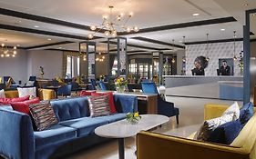 Camden Court Hotel 4*